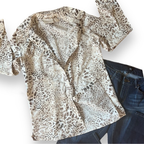 🐆CHICO No Iron Animal Print Pattern Blouse Sz Chico 0 - Picture 14 of 14